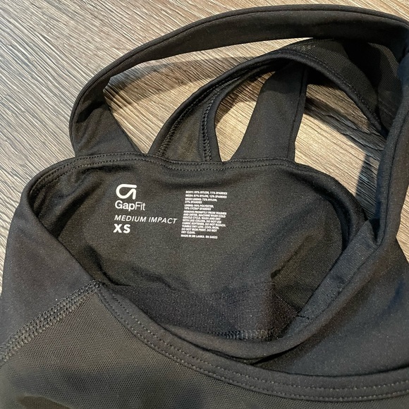 2 for $15 👟 Gap Fit Workout Racerback Tank Top - Picture 7 of 7